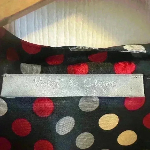 Violet and Claire Business Casual Blouse black with Polka Dots Ladies size Small - Picture 3 of 8
